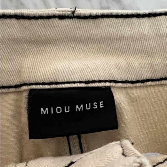 Miou Muse Beige Women's High Rise Cargo Midi Skirt - Picture 2 of 10